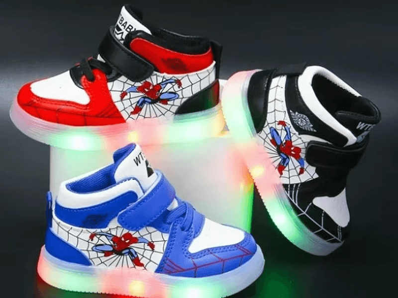 Disney Childrens Led Light Shoes Fashion Aoger Spiderman Boys Sneakers Girls Cartton Casual Shoes Breathable Kids Sport Shoes