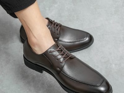 Wedding Dress Shoes Men High quality patent leather Men Shoes Office Business 2024 Spring New Designer Men Formal Shoes pointed