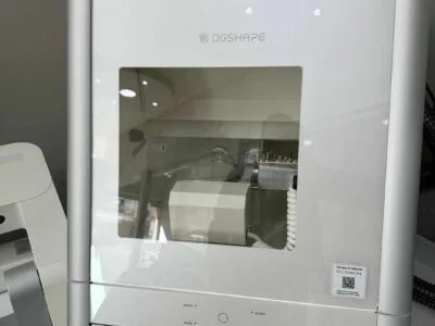 Roland DWX-52D 5-Axis Dental Milling Machine
